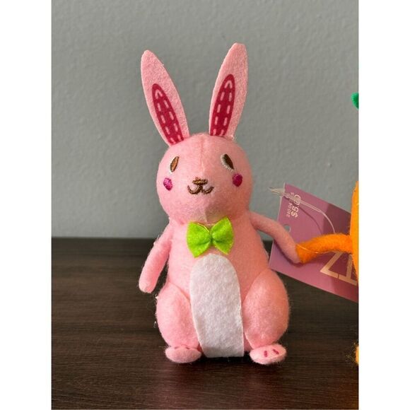 Target Spritz Bunny and Carrot Easter Felt Duo 2025 - Picture 2 of 4